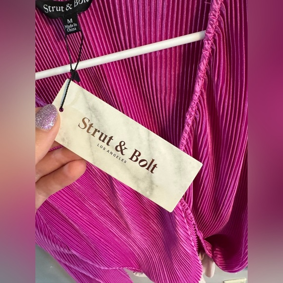 NWT Strut & Bolt Body Suit - Picture 3 of 7